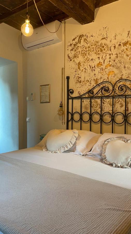 Couette-café Toscana Made In Massa (Tuscany)